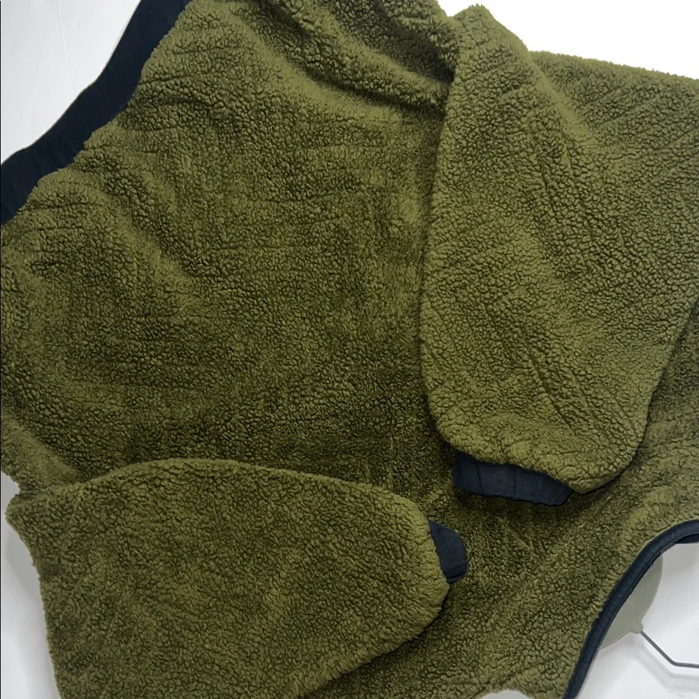 Hurley Women’s Sherpa Bomber Jacket - Picture 8 of 10